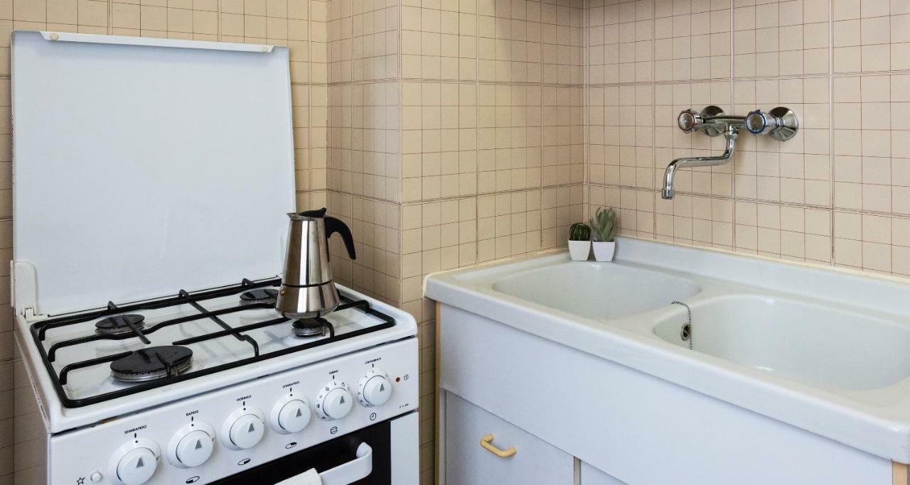 Joivy Welcoming 1Br Apt Next To Villa Olmo Como Ngoại thất bức ảnh