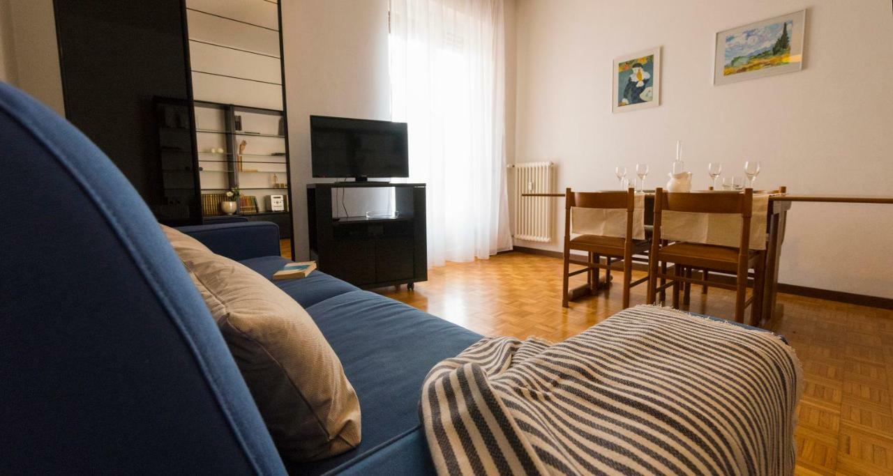 Joivy Welcoming 1Br Apt Next To Villa Olmo Como Ngoại thất bức ảnh